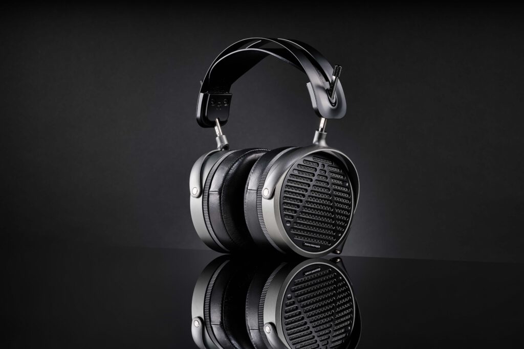 Audeze MM-520 Review: A More Complete Reference for Mixing on Headphones